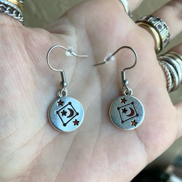 ♎️ LIBRA zodiac sign constellation necklace + matching earrings set - Picture 5 of 15